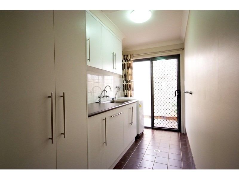 31 Lakeside Circuit, Dubbo NSW 2830