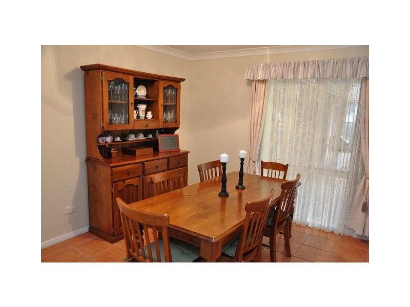 7 Ron Gordon Place, Dubbo NSW 2830