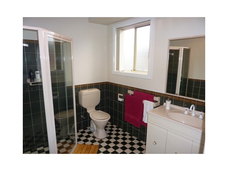 7 Ron Gordon Place, Dubbo NSW 2830