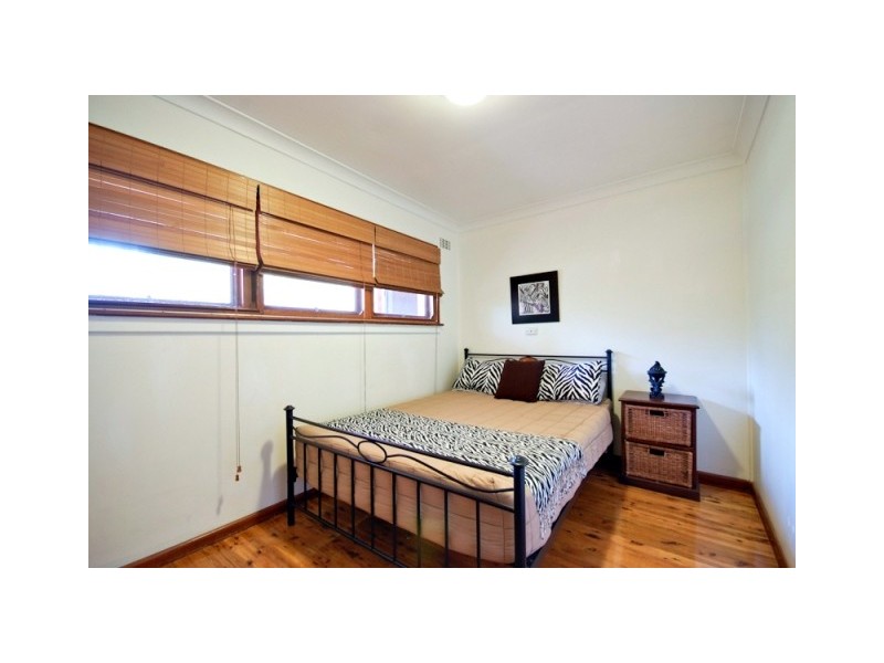 18 Gilbert Street, Dubbo NSW 2830