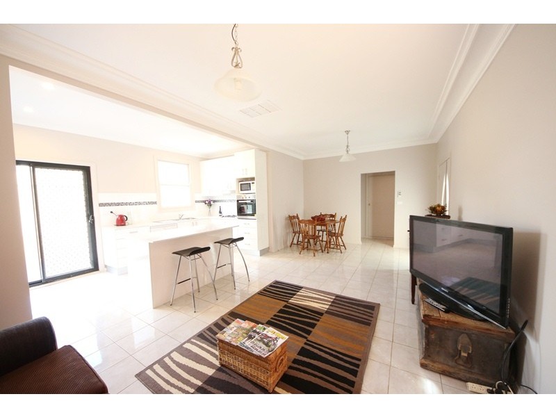 144 Taylor Street, Dubbo NSW 2830