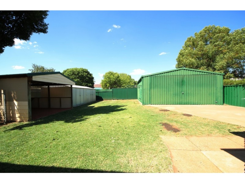 60 Corbett Avenue, Dubbo NSW 2830