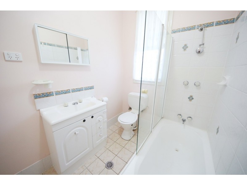 60 Corbett Avenue, Dubbo NSW 2830