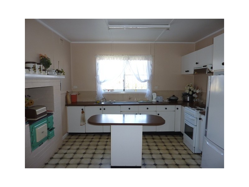 14 King Street, Yeoval NSW 2868