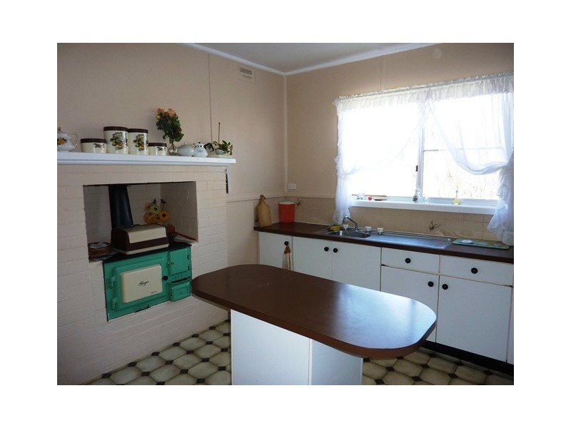 14 King Street, Yeoval NSW 2868