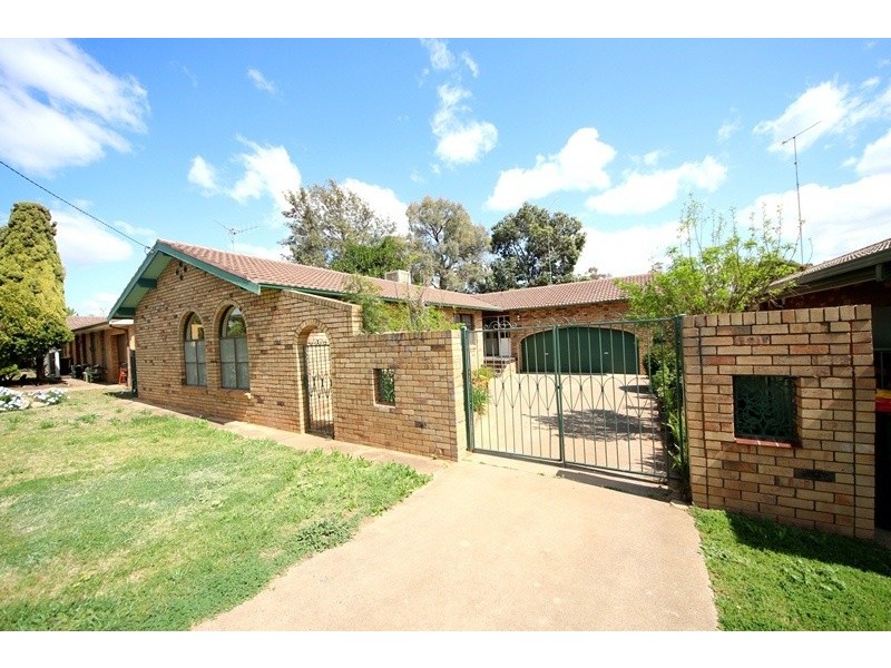 15 Gundarra Street, Dubbo NSW 2830