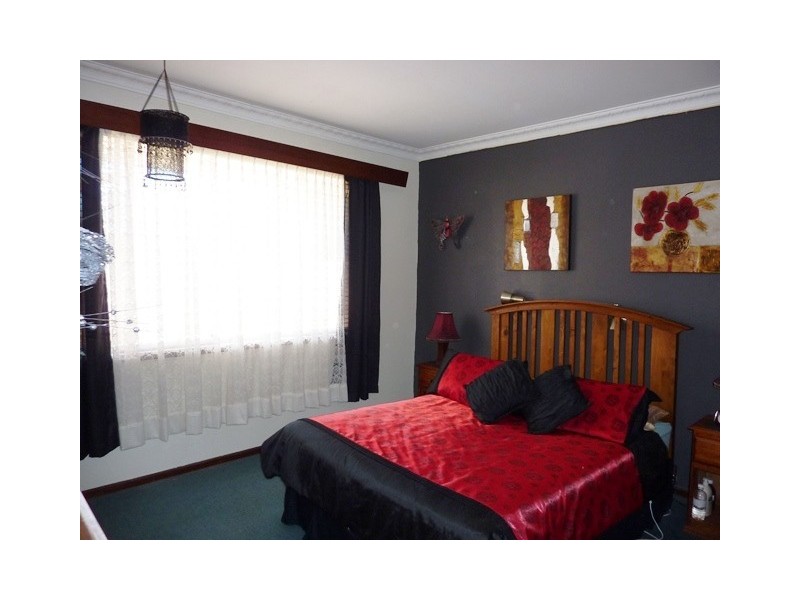 122 Terangion Street, Narromine NSW 2821