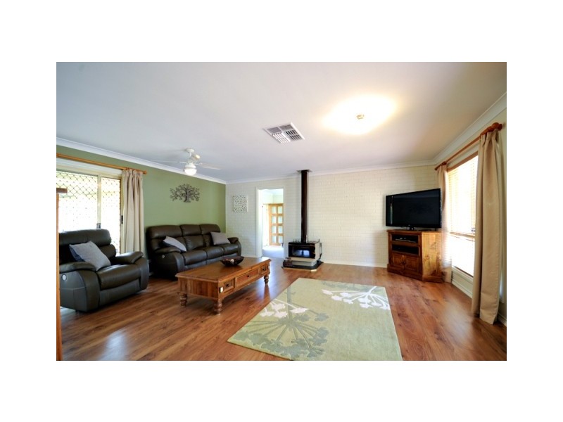 6R Debeaufort Drive, Dubbo NSW 2830