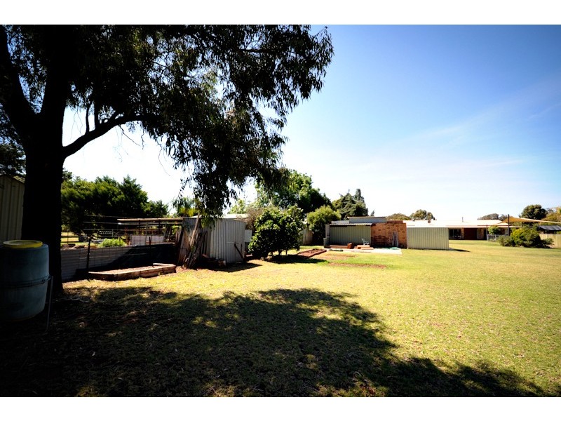 5 Windemere Avenue, Dubbo NSW 2830