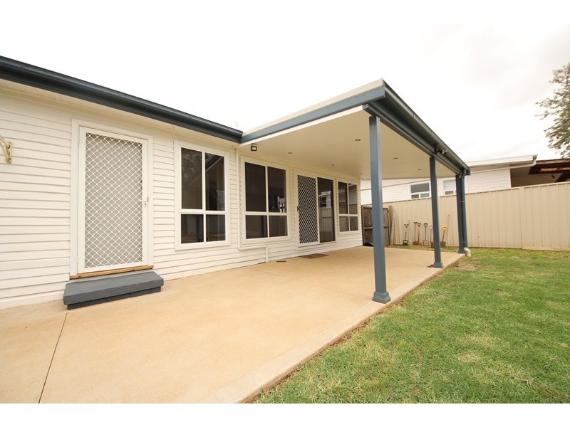 44 Caroline Street, Dubbo NSW 2830