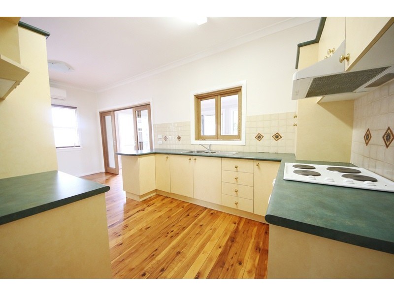 44 Caroline Street, Dubbo NSW 2830