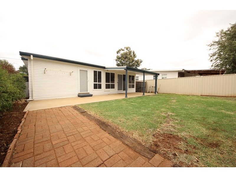44 Caroline Street, Dubbo NSW 2830