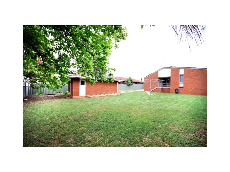 41 Alder Place, Dubbo NSW 2830