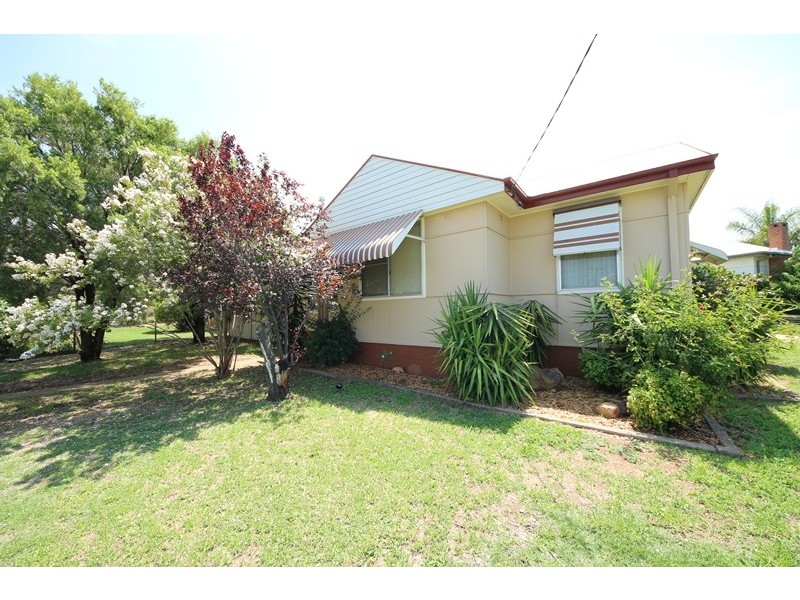 30 Dalton Street, Dubbo NSW 2830