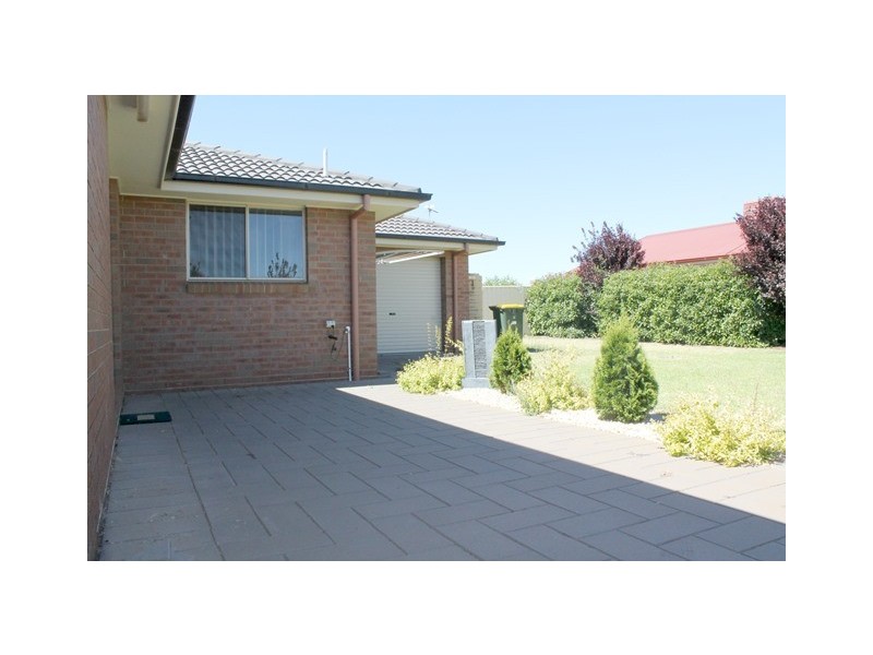 18 Sunvale Avenue, Dubbo NSW 2830