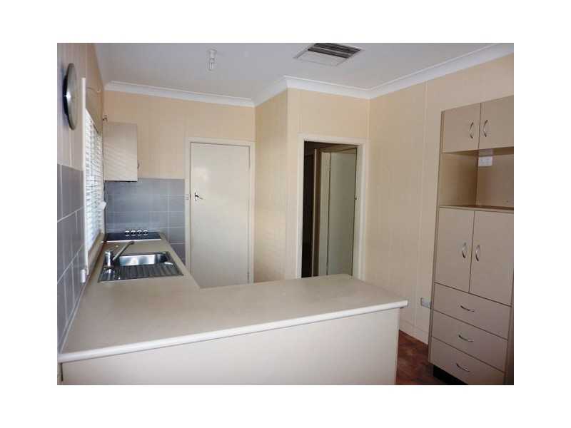87 Bourke Street, Dubbo NSW 2830