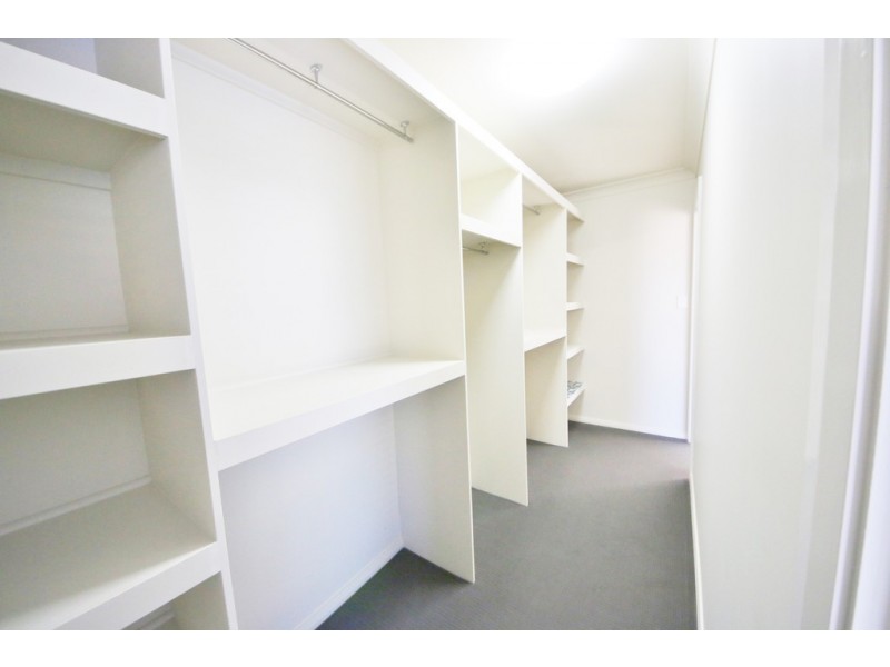 5 Southlakes Parade, Dubbo NSW 2830