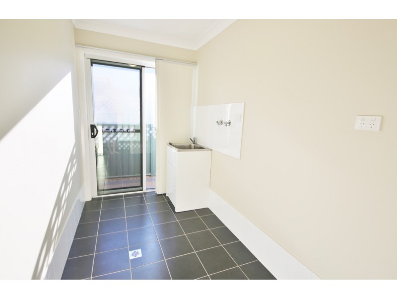 5 Southlakes Parade, Dubbo NSW 2830