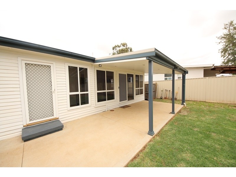 44 Caroline Street, Dubbo NSW 2830
