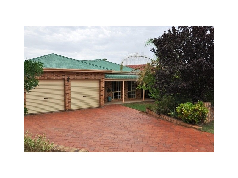 5 Christie Close, Dubbo NSW 2830