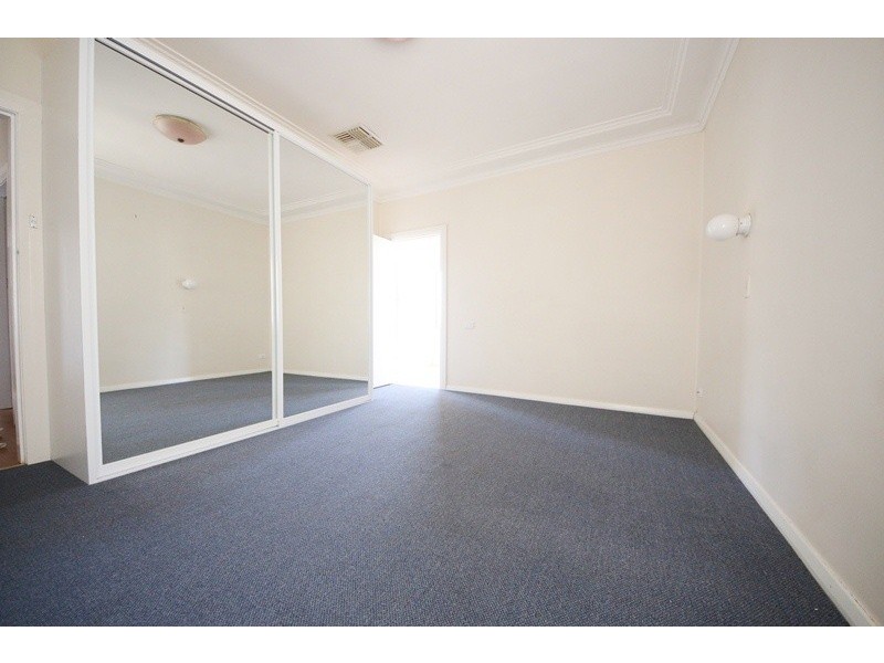 10 Gillis Avenue, Dubbo NSW 2830