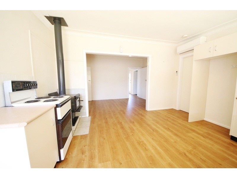 10 Gillis Avenue, Dubbo NSW 2830