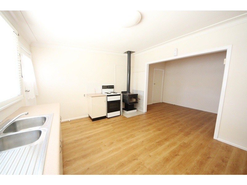 10 Gillis Avenue, Dubbo NSW 2830
