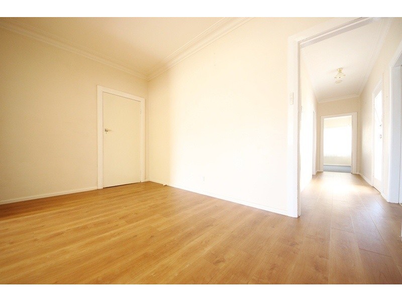 10 Gillis Avenue, Dubbo NSW 2830