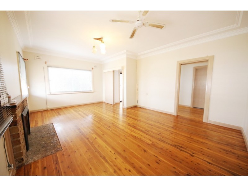 6 Trelanvean Street, Dubbo NSW 2830