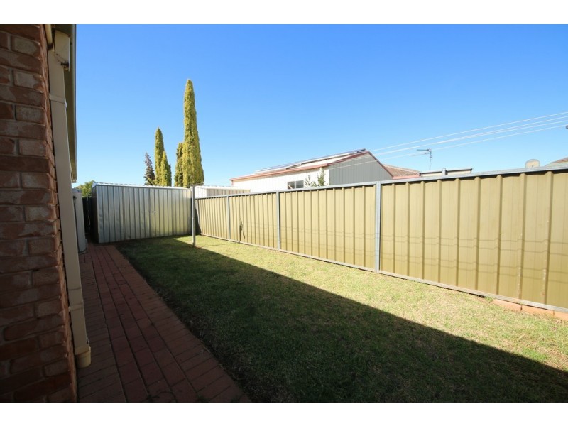 15 Swan Street, Dubbo NSW 2830