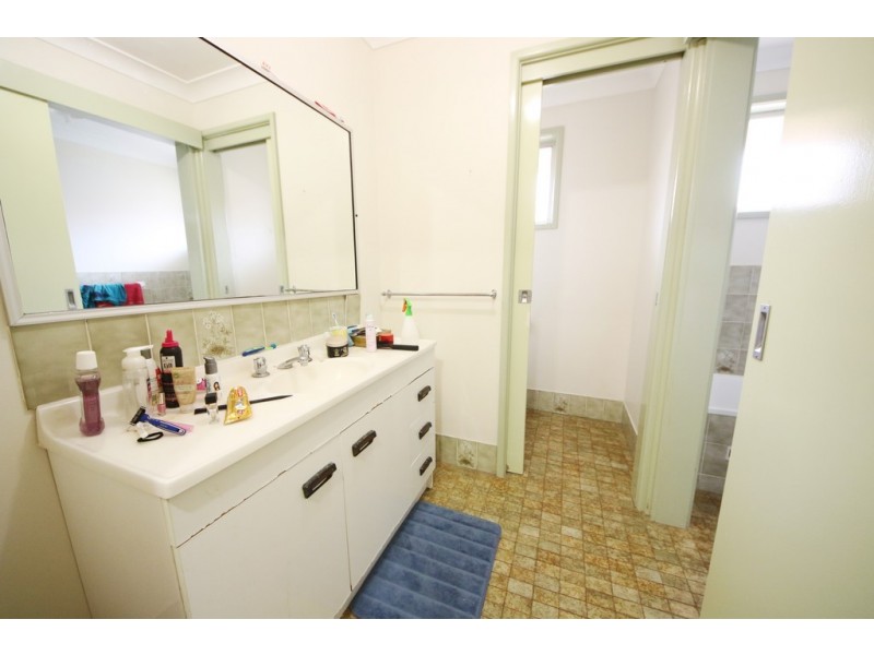 82 Birch Avenue, Dubbo NSW 2830