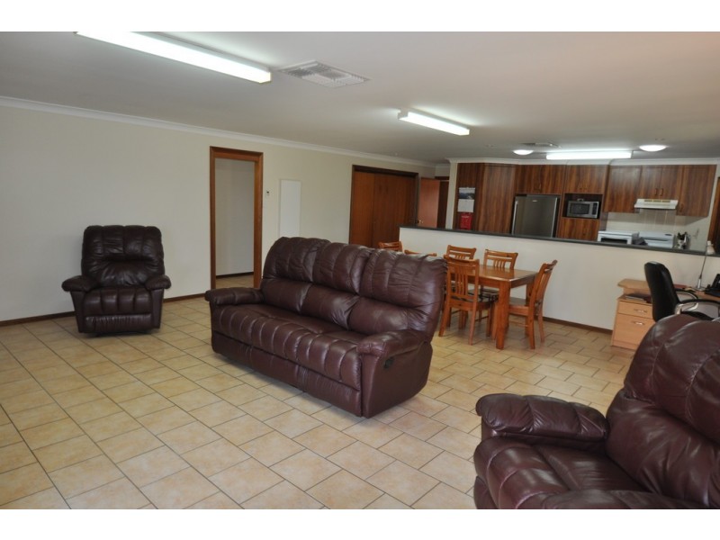 3 Ella Place, Dubbo NSW 2830