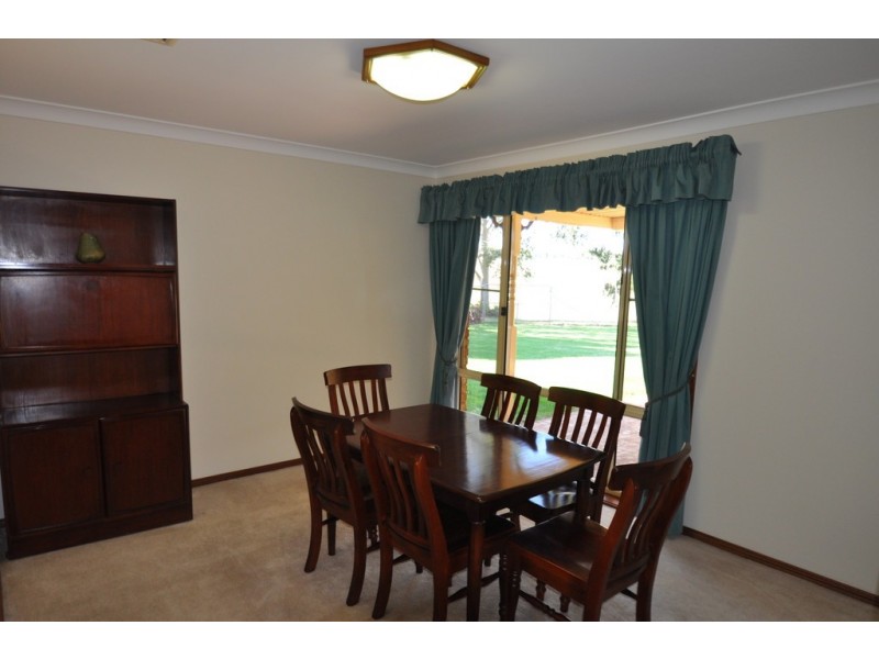 3 Ella Place, Dubbo NSW 2830