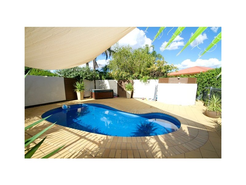 8 Erica Close, Dubbo NSW 2830