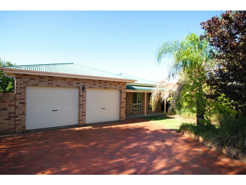 5 Christie Close, Dubbo NSW 2830