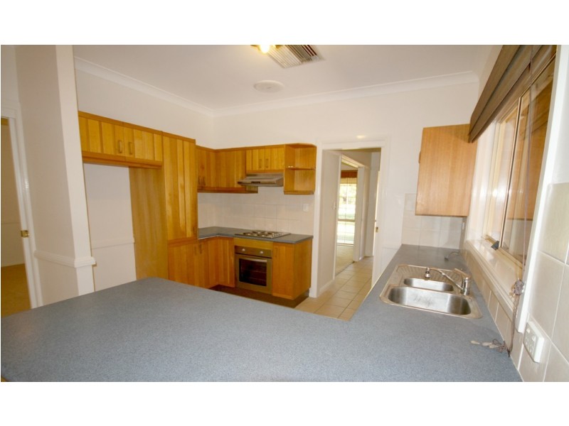 5 Christie Close, Dubbo NSW 2830
