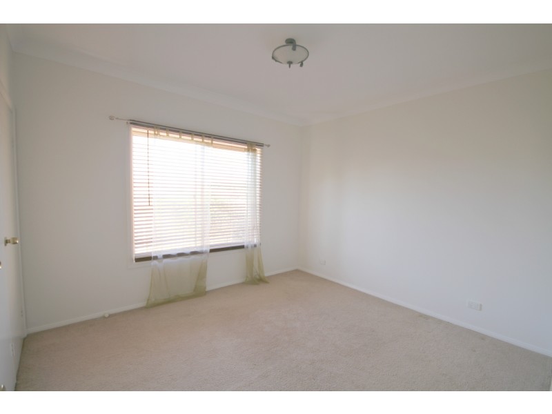 5 Christie Close, Dubbo NSW 2830