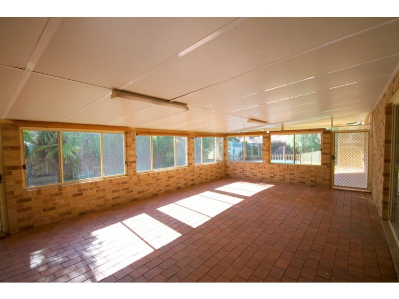 5 Christie Close, Dubbo NSW 2830