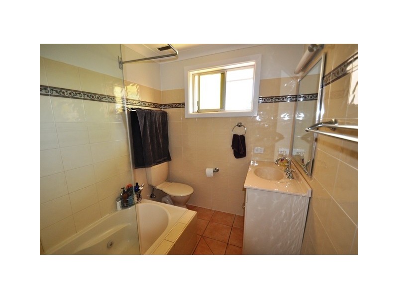 32 Fairview Street, Dubbo NSW 2830