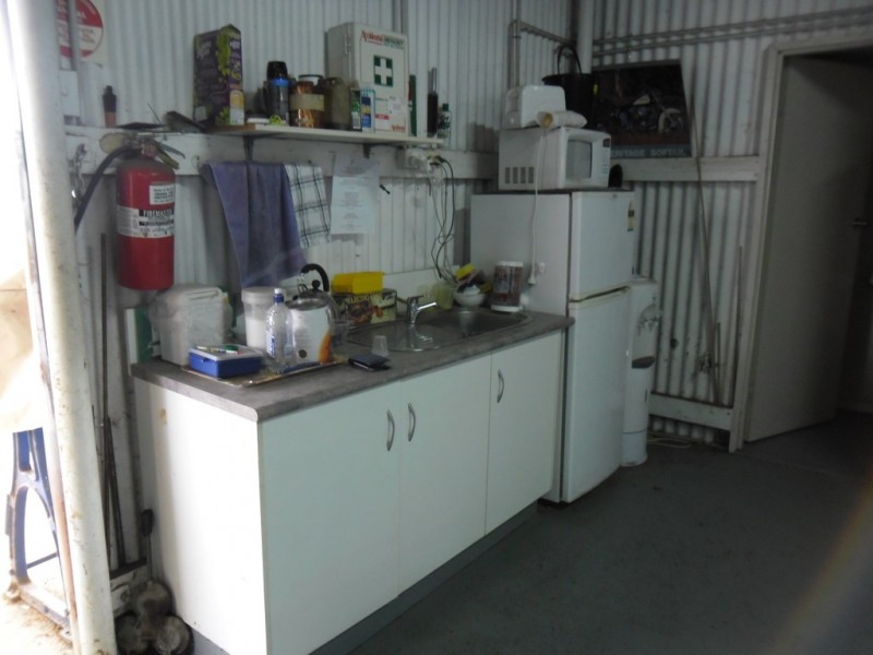 6 Depot Road, Dubbo NSW 2830