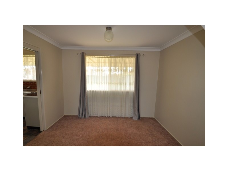 20 Sturt Circle, Dubbo NSW 2830
