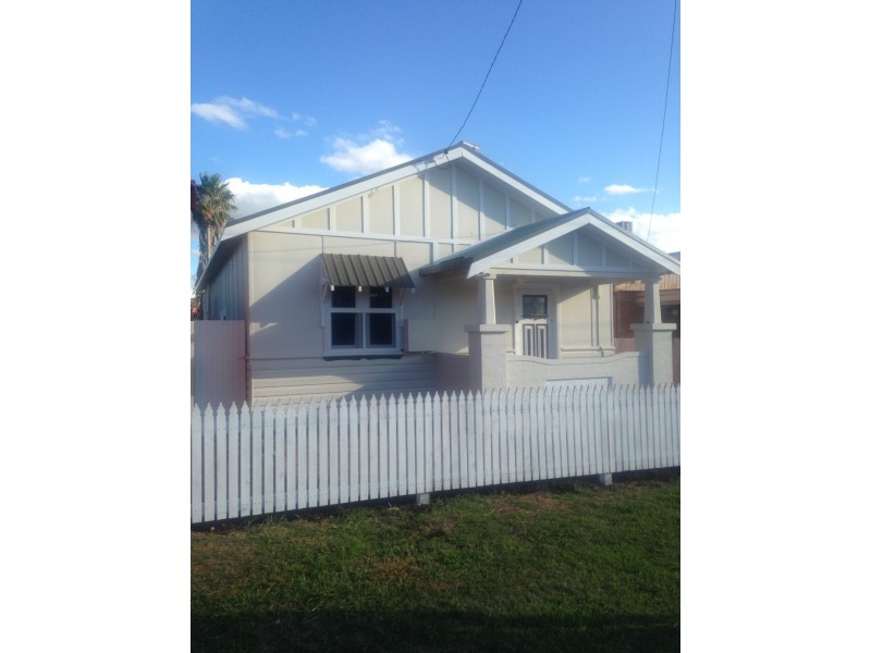 11 Furney Street, Dubbo NSW 2830