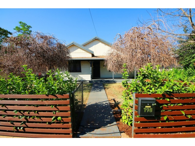 198 Fitzroy Street, Dubbo NSW 2830