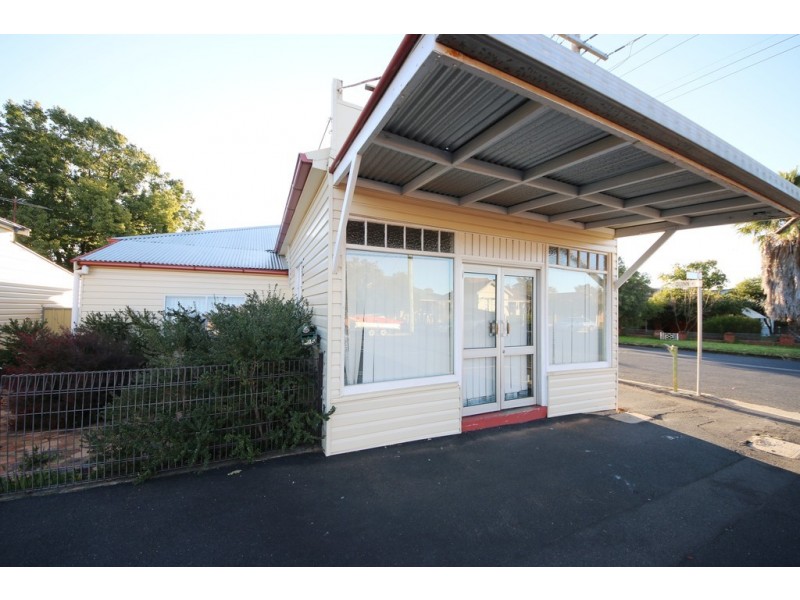 225 Fitzroy Street, Dubbo NSW 2830