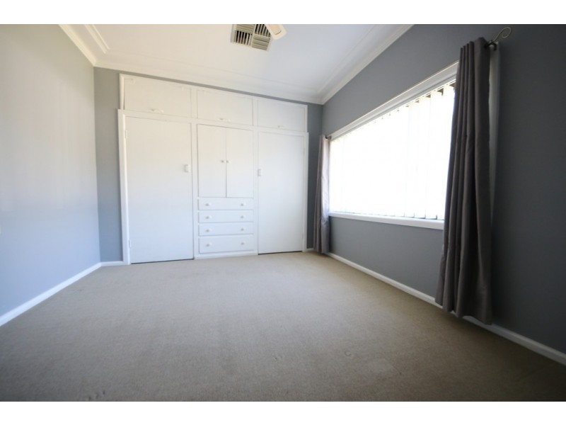 21 Elizabeth Street, Dubbo NSW 2830