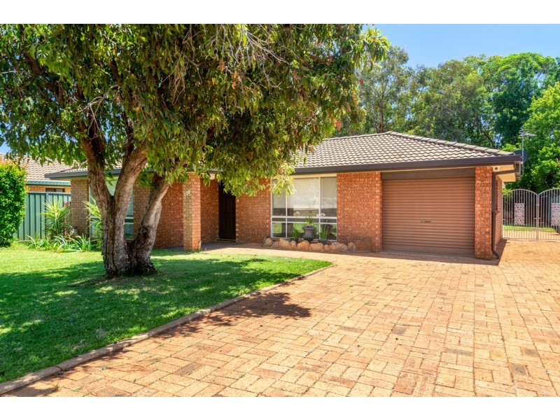 108 Birch Avenue, Dubbo NSW 2830