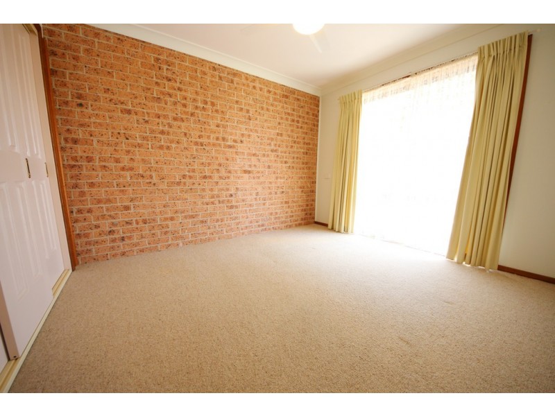 2/74 Birch Avenue, Dubbo NSW 2830