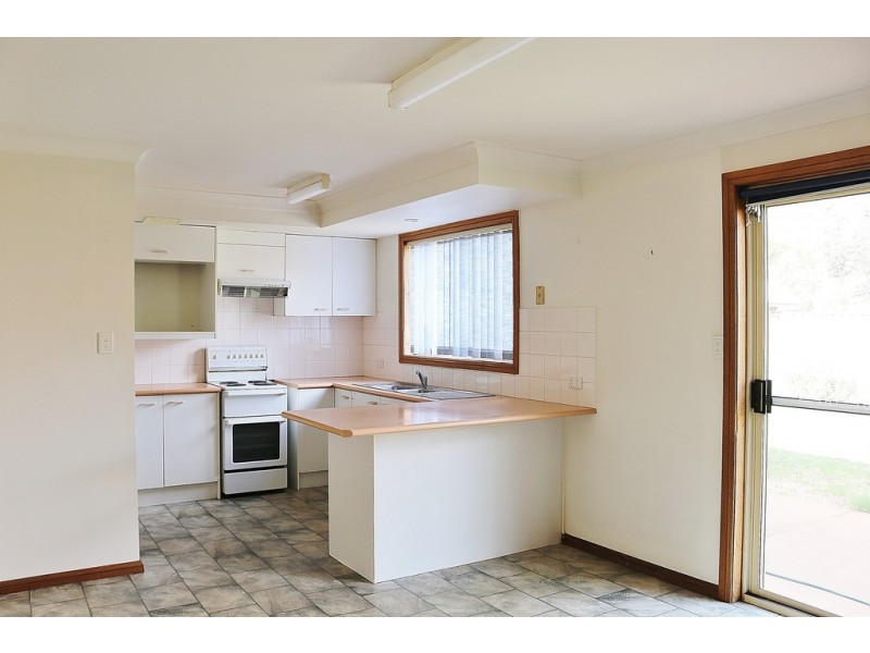 2/27 Davidson Drive, Dubbo NSW 2830