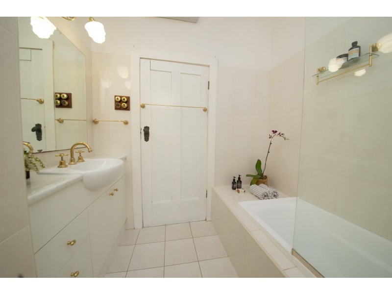 21 Dalton Street, Dubbo NSW 2830