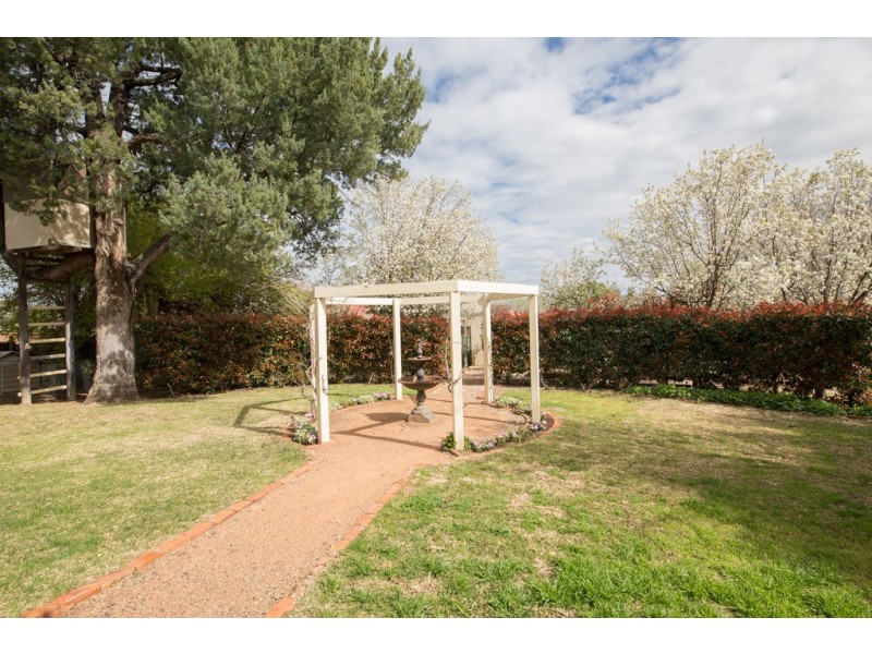 21 Dalton Street, Dubbo NSW 2830